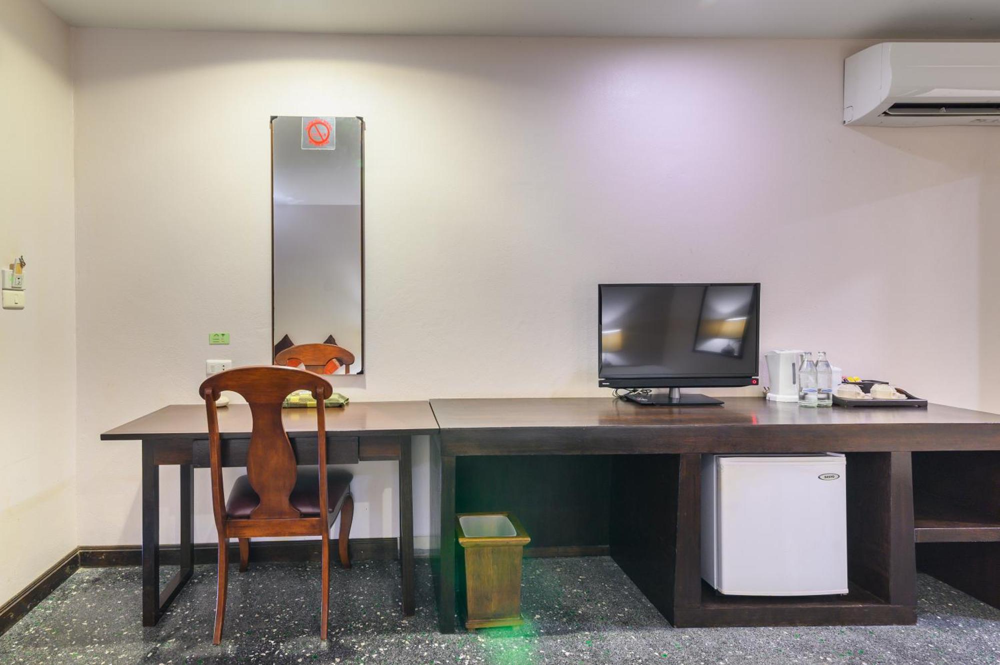 Phuket Kata Resotel Zimmer foto