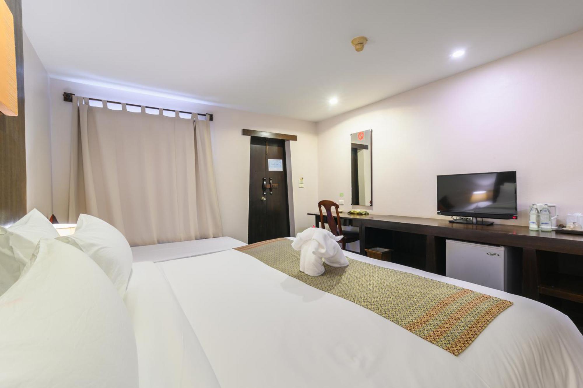 Phuket Kata Resotel Zimmer foto